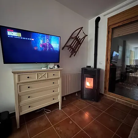 Cal Recons Aparthotel